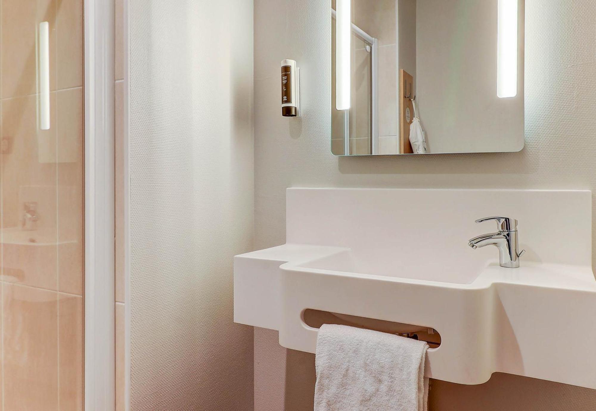 B&B Hotel Chaumont Chaumont  Dış mekan fotoğraf